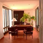 Hostel Grupoandria El Claustre De - Hospederia *