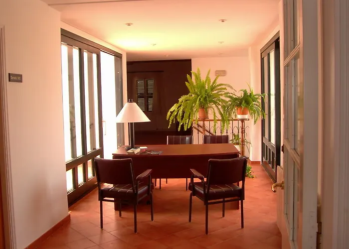 אכסניה Grupoandria El Claustre De - Hospederia *