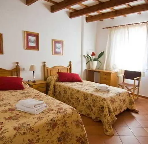 אכסניה Grupoandria El Claustre De - Hospederia סיוטאדלה